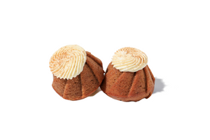 pumpkin maple cakelet