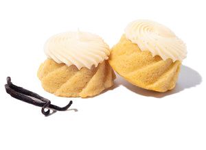 white velvet cakelet
